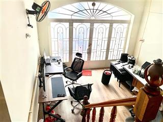 Dt 55m2, 5pn, 2wc, nhỉnh 5tỷ vẫn còn bớt, sát chợ bùi văn ba, tiện ích đủ đầy, hàng xóm kd nam long