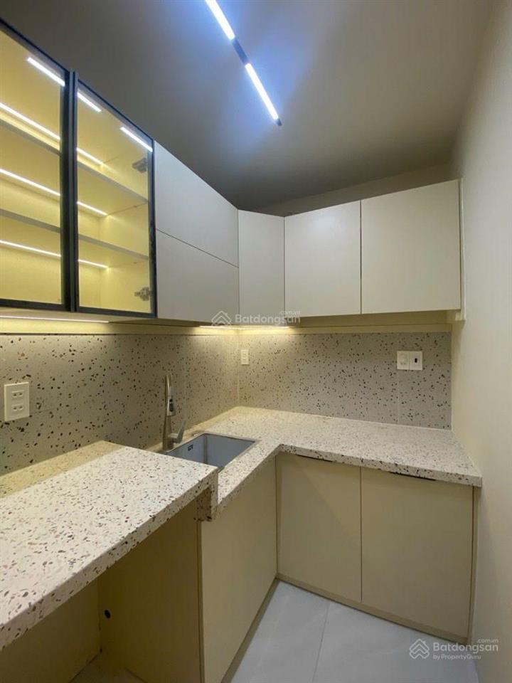 Bùi văn ba quận 7 đường thông tứ tung, 3 tầng 3pn, hẻm 4m rộng chỉ nhỉnh 4tỷ