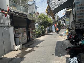 Lâm văn bền, dt 4,2x12 nở hậu tài lộc 4,4m, hẻm thông oto chạy, khu sầm uất tân hưng