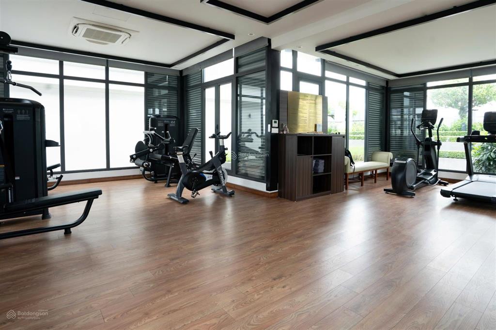 Bán căn hộ mới 2pn2wc phường giảng võ  full nội thất  sổ hồng lâu dài