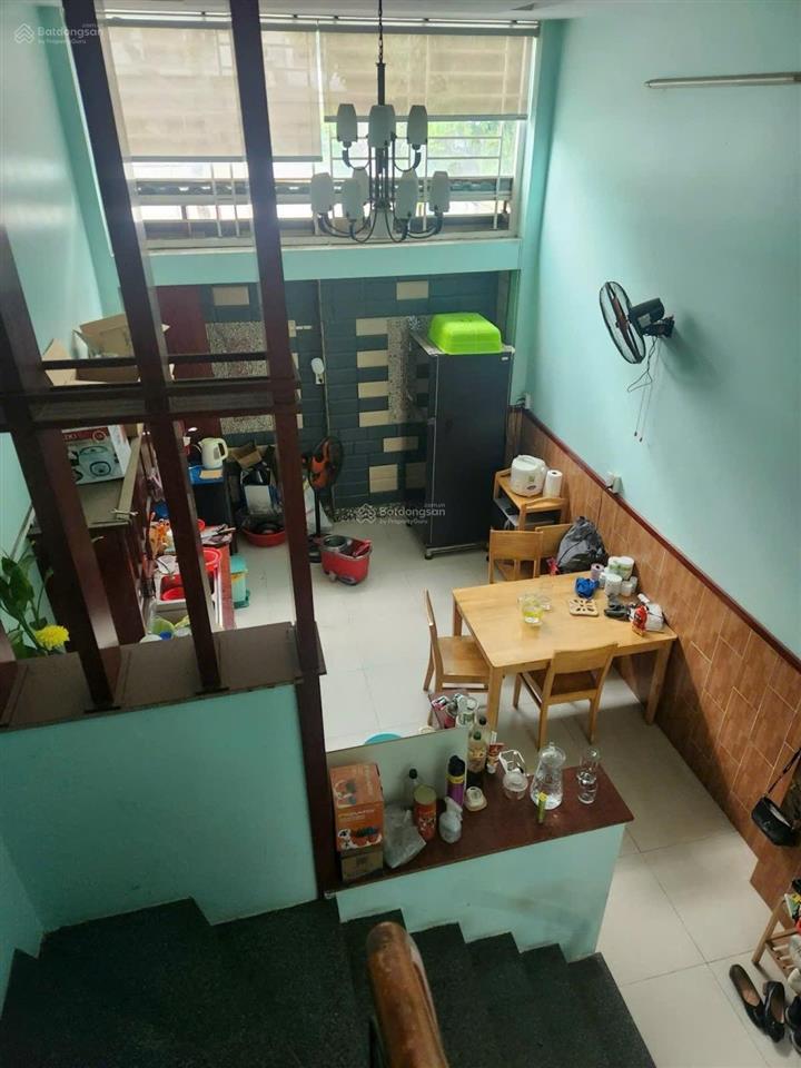 4 tầng hxh thông 3.5 x 15m dương quảng hàm p6 gv 8,6 tỷ