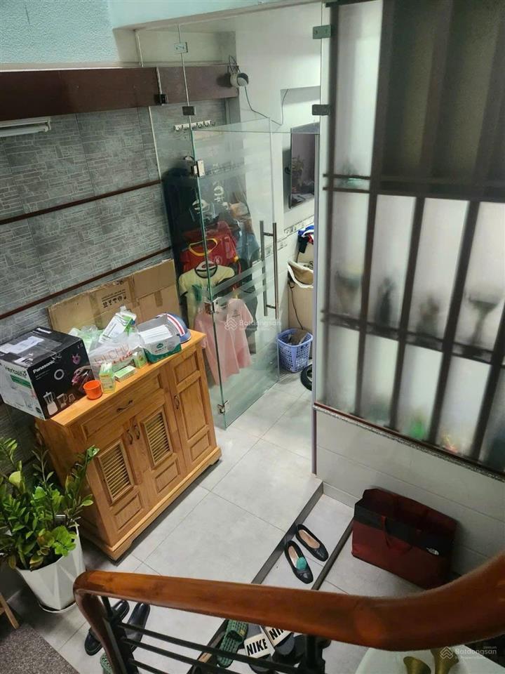 4 tầng hxh thông 3.5 x 15m dương quảng hàm p6 gv 8,6 tỷ