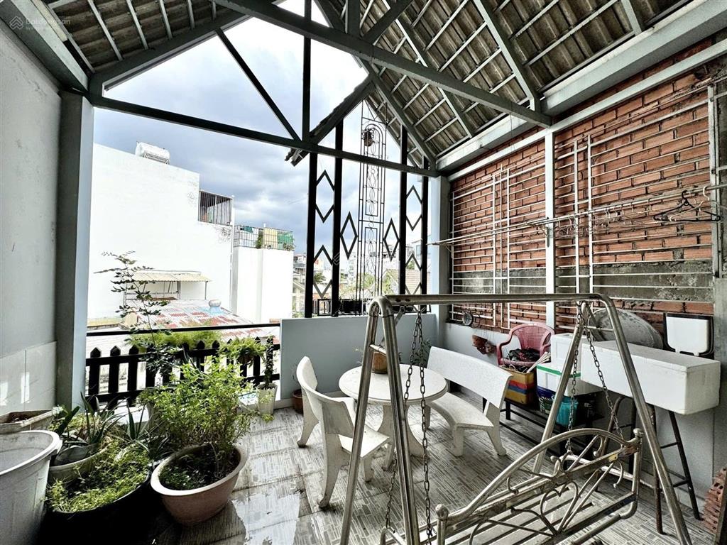 3 tầng ngang 4.6m 52m2 2 mặt hẻm xh gần mt tăng bạt hổ p11 bt  nhỉnh 10 tỷ