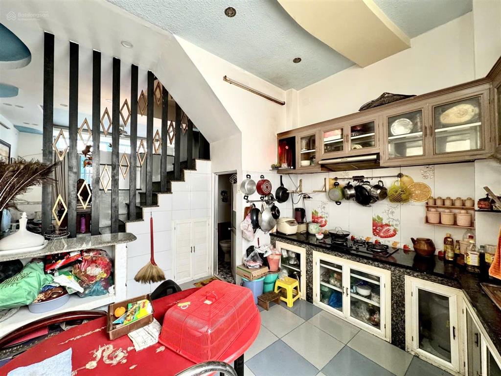 3 tầng ngang 4.6m 52m2 2 mặt hẻm xh gần mt tăng bạt hổ p11 bt  nhỉnh 10 tỷ