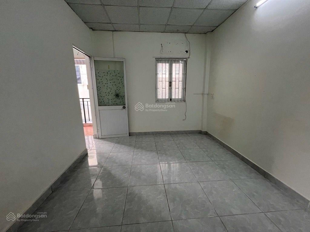 Nhà 2 lầu 35m2 liền kề phú mỹ hưng quận 7