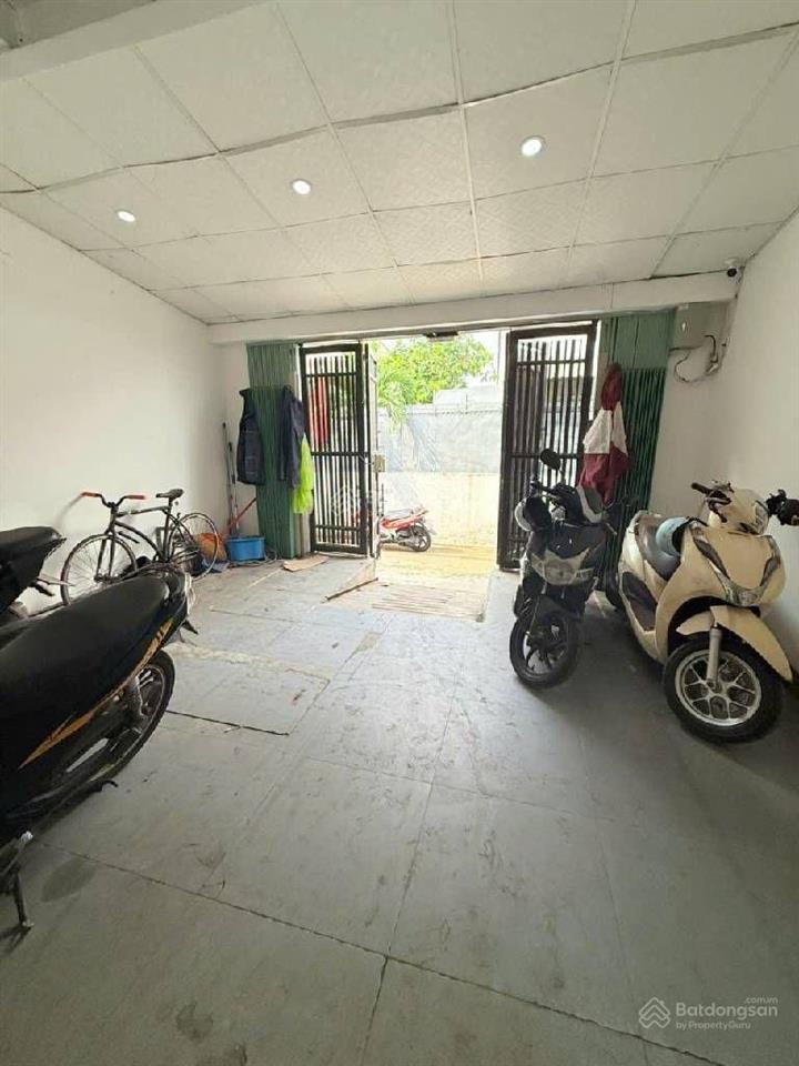 Chdv 3 tầng 7 phòng  ngay phú mỹ hưng quận 7