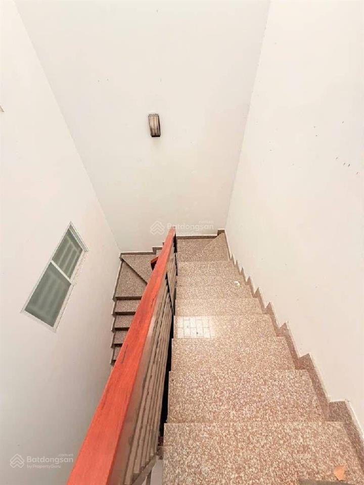 Chdv 3 tầng 7 phòng  ngay phú mỹ hưng quận 7