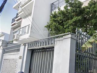 Chdv 3 tầng 7 phòng  ngay phú mỹ hưng quận 7