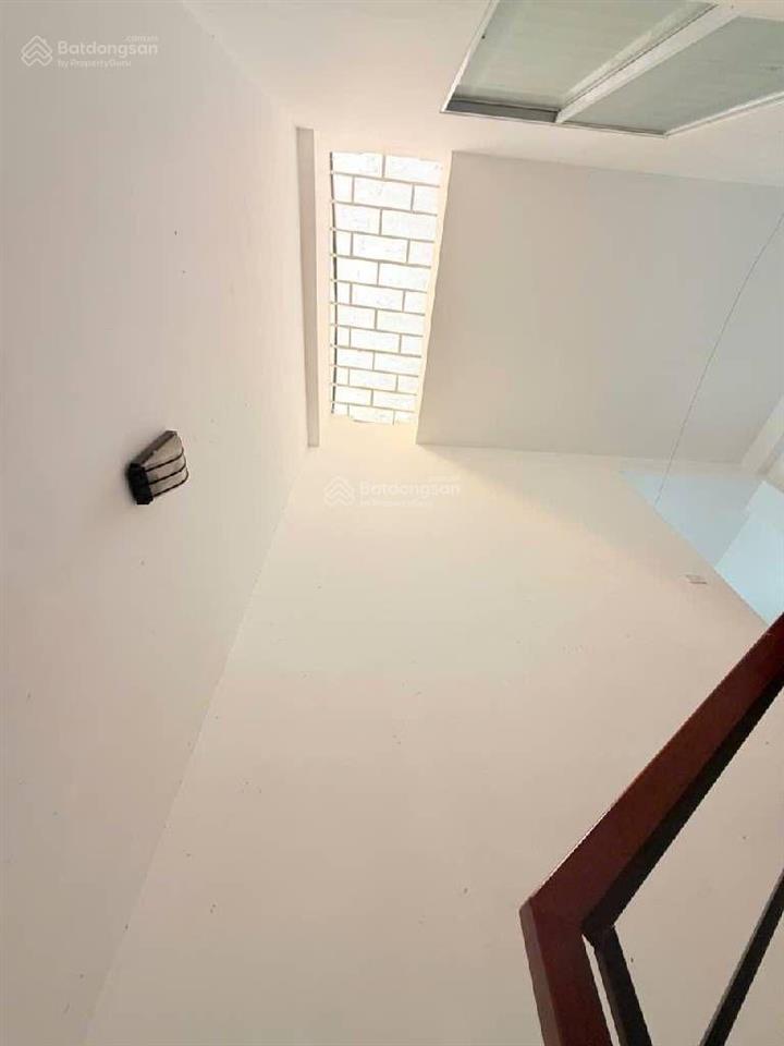 Chdv 3 tầng 7 phòng  ngay phú mỹ hưng quận 7