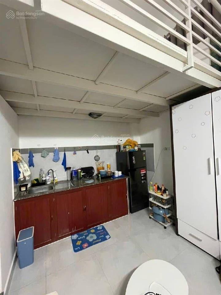 Chdv 3 tầng 7 phòng  ngay phú mỹ hưng quận 7