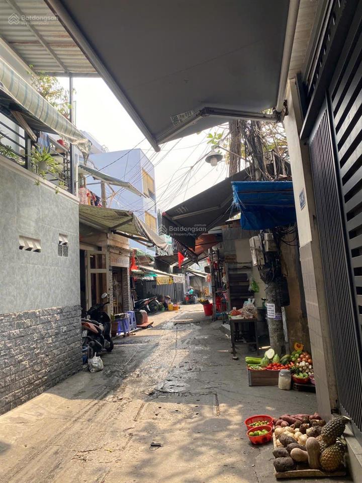 2 tỷ 990 nhà 3 tầng kinh doanh ngay him lam quận 7