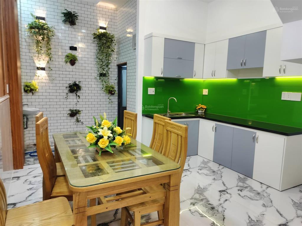 Bán nhà 3 tầng full nội thất 3pn  60m2  hxh 15m  huỳnh tấn phát 200m sang quận 7  nhỉnh 5tỷ