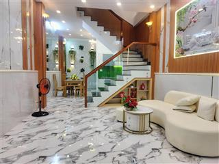 Bán nhà 3 tầng full nội thất 3pn  60m2  hxh 15m  huỳnh tấn phát 200m sang quận 7  nhỉnh 5tỷ