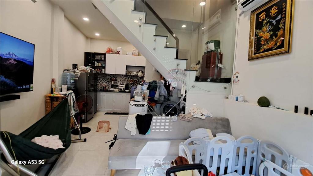 Chỉ 3,75tỷ nhà mới 2 tầng dtsd 50m2 hẻm 5m cạnh vincom nam long trần trọng cung quận 7 kdc hiện hữu