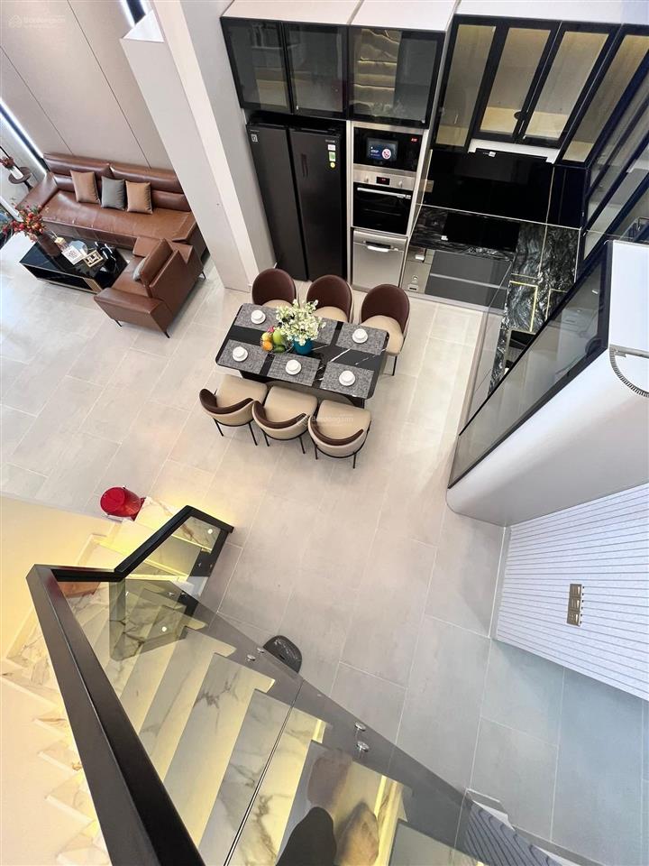 Bán nhà vườn 150m (5.5x26) full thổ nguyễn thị hương 500m sang quận 7 sát phú mỹ hưng mà chỉ 7tỷ265