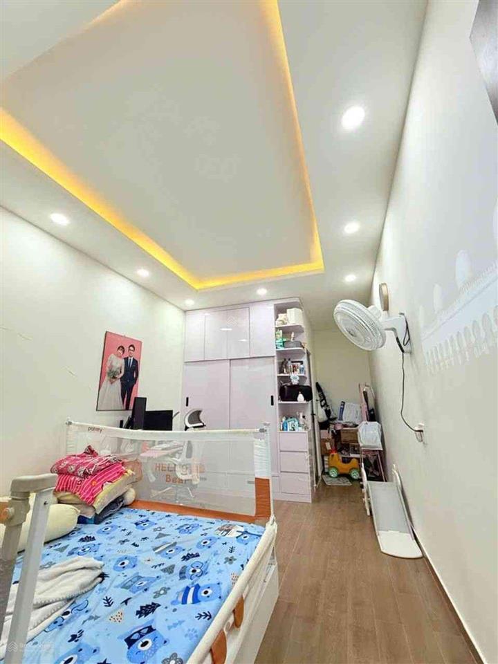 Bán nhà đẹp 43m2 full nội thất huỳnh tấn phát kề pmh gần chợ gò ô môi phú thuận quận 7 chỉ 4tỷ990