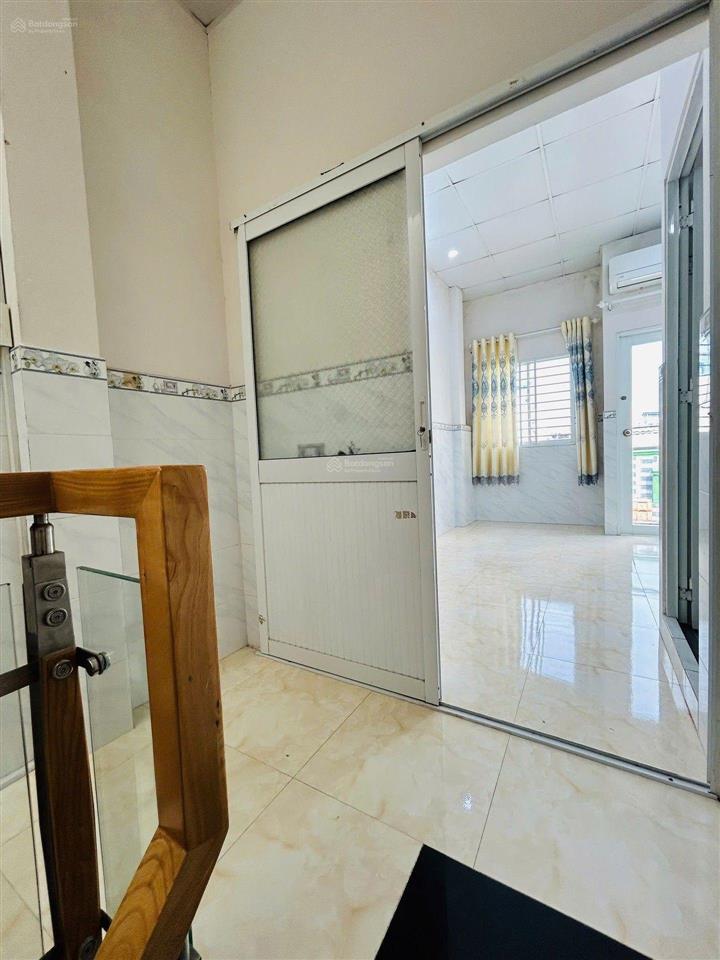 Bán nhà shr chỉ 2 tỷ x  4 tầng dtsd 80m²  trần xuân soạn kế him lam lotte mart tân hưng quận 7
