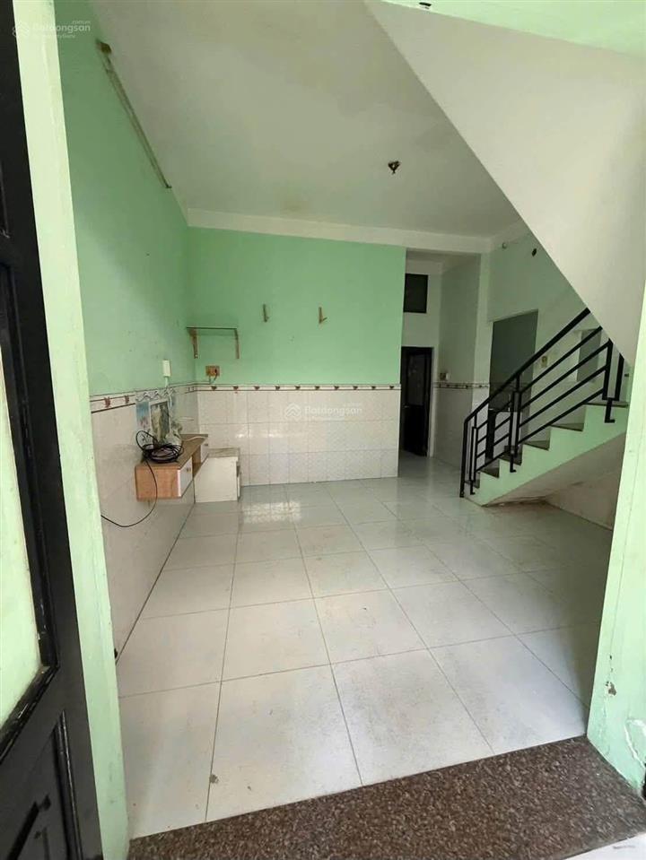 Chỉ 3tỷx có nhà 2 tầng  ngang đẹp 4.5m dt 45m2 ngay góc huỳnh tấn phát và nguyễn thị thập quận 7