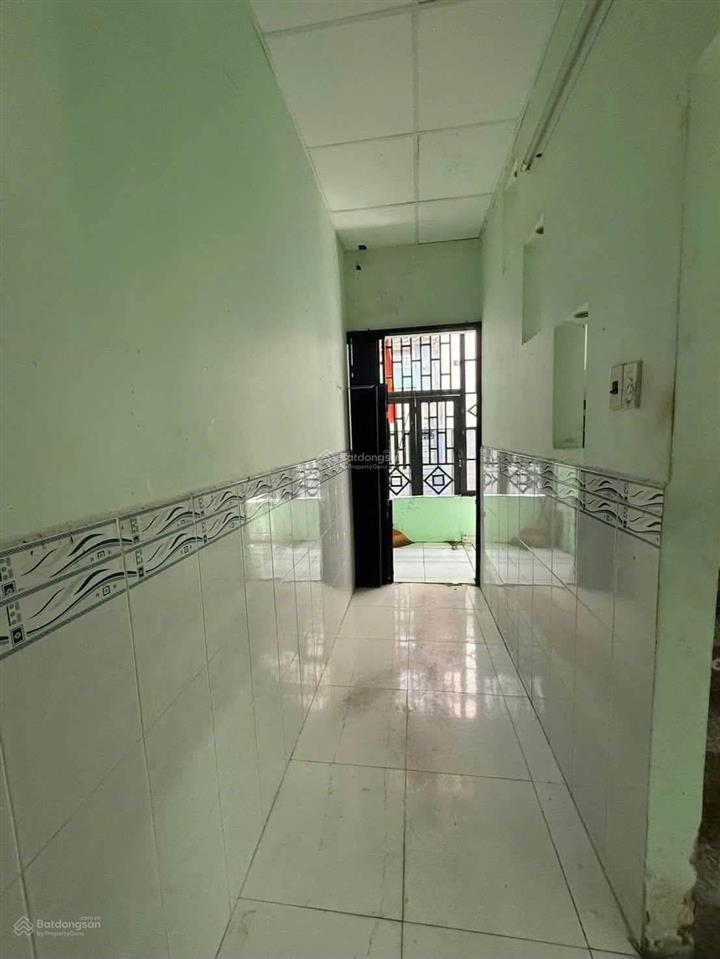 Chỉ 3tỷx có nhà 2 tầng  ngang đẹp 4.5m dt 45m2 ngay góc huỳnh tấn phát và nguyễn thị thập quận 7