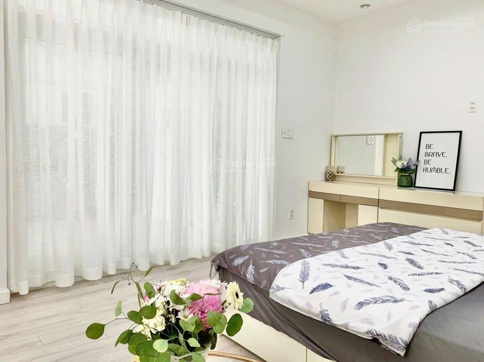 Siêu phẩm chung cư mini 1pn riêng tư tone trắng rộng rãi view đẹp ngay trường sa giá cực tốt