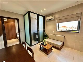 Penthouse 1pn 60m2 phong cách xi măng công nghiệp nhiều ánh sáng