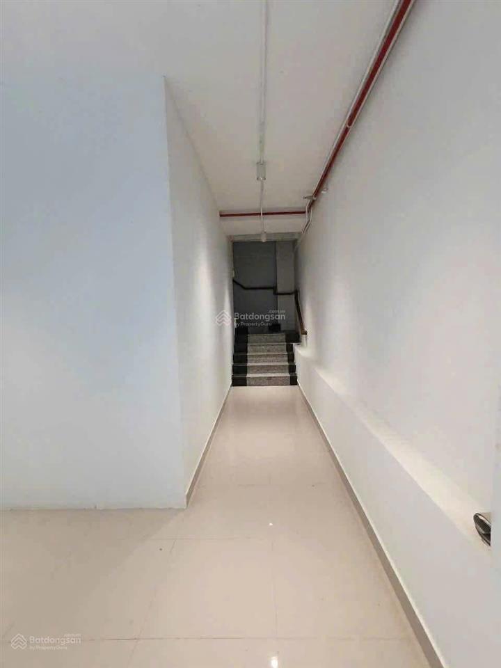 Cho thuê shophouse duplex 106m2 duy nhất tại masteri t5 thảo điền với giá chỉ 45 triệu