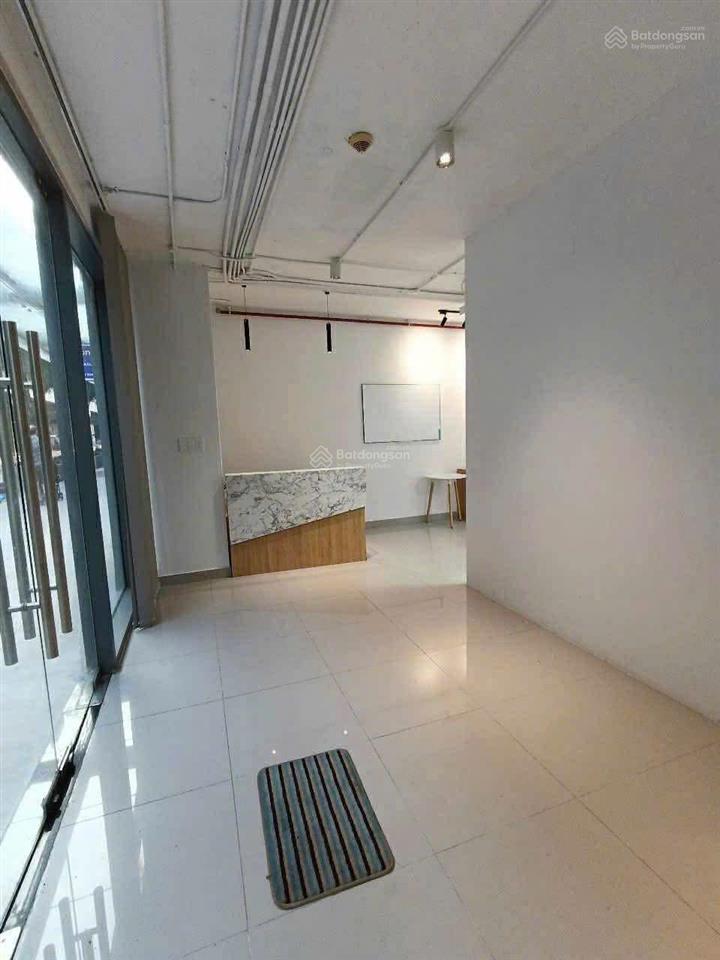 Cho thuê shophouse duplex 106m2 duy nhất tại masteri t5 thảo điền với giá chỉ 45 triệu