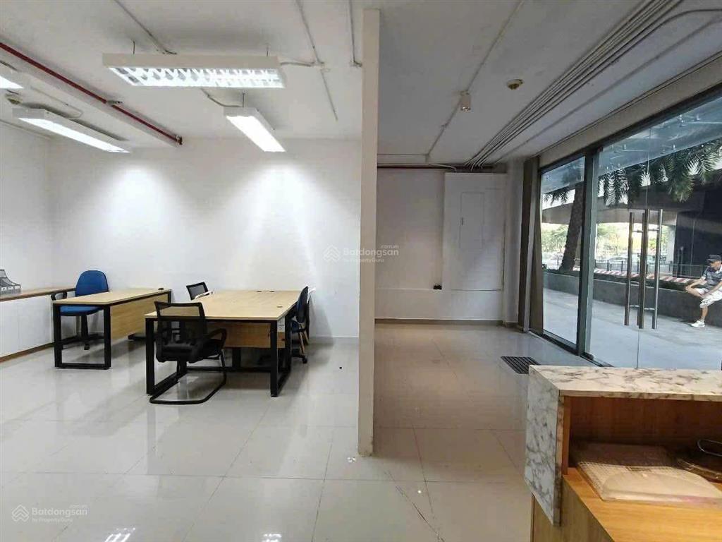 Cho thuê shophouse duplex 106m2 duy nhất tại masteri t5 thảo điền với giá chỉ 45 triệu