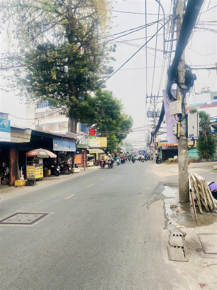 Mặt tiền đối diện aeon  cạnh công viên  3 tầng  114m nở hậu  sẵn dòng tiền nhỉnh 15 tỷ