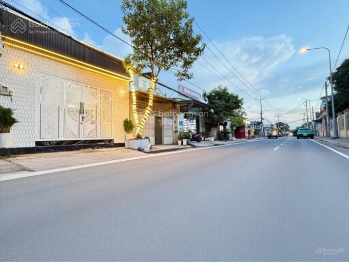 Cho thuê nhà mặt tiền nguyên căn 121m2 full nội thất