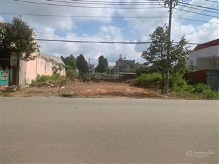 Đầu tư cực hờii! lô đất dt 150m2 nằm ngay bưu điện mp3 bến cát, full thổ cư