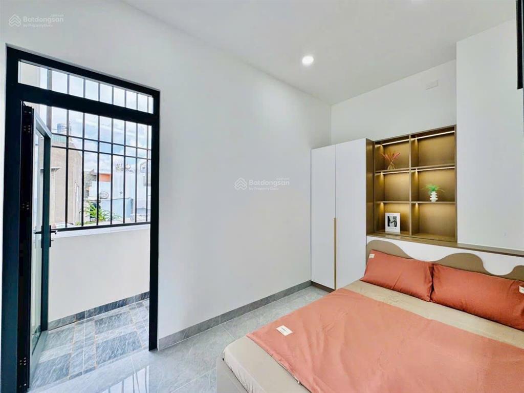 Bán nhà 45m2 lạc long quân, p. 8, tân bình. gần công viên gò cầm đệm, giá 1 tỷ8 sổ riêng