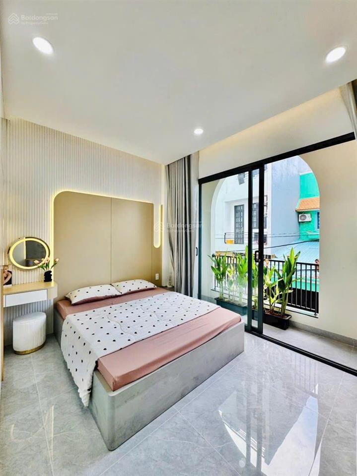 Bán nhà 45m2 lạc long quân, p. 8, tân bình. gần công viên gò cầm đệm, giá 1 tỷ8 sổ riêng