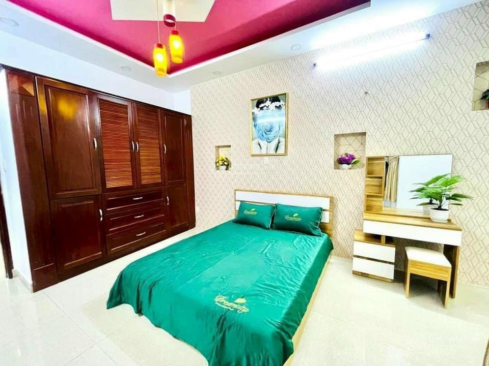 Bán căn nhà 75m2 lê thúc hoạch, tân quý, tân phú, gần chợ tân hương. sổ riêng