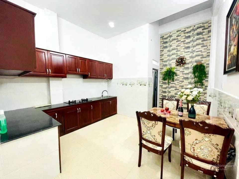 Bán căn nhà 75m2 lê thúc hoạch, tân quý, tân phú, gần chợ tân hương. sổ riêng