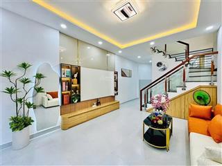 Bán nhà 43m2 sát mặt tiền lê văn duyệt, p3, bình thạnh  gần cầu bông. sổ hồng riêng