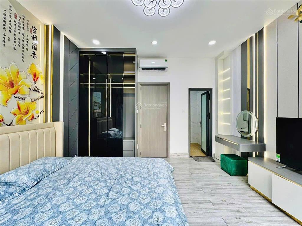 Chính chủ bán gấp nhà 64,6m2 trần huy liệu, p15, phú nhuận. xây 3 tầng. gía 2 tỷ390tr shr