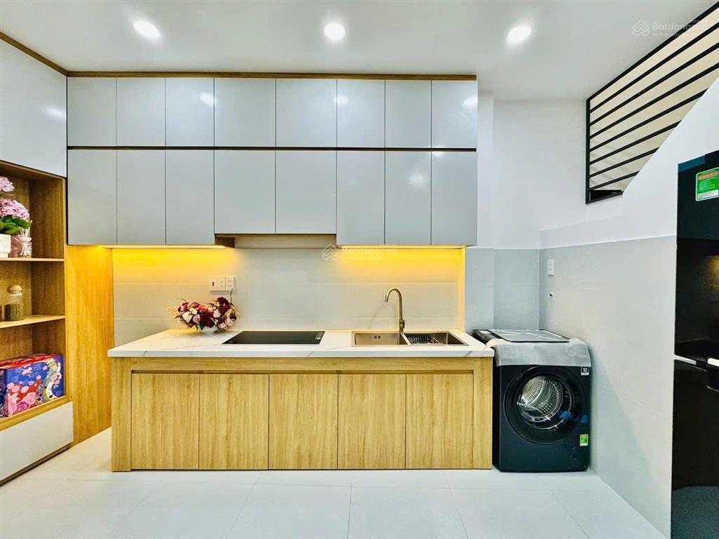 Cần bán gấp trước tết nhà 43m2 lê văn duyệt, p3, bình thạnh. gần cầu bông, giá 1 tỷ850 sổ riêng