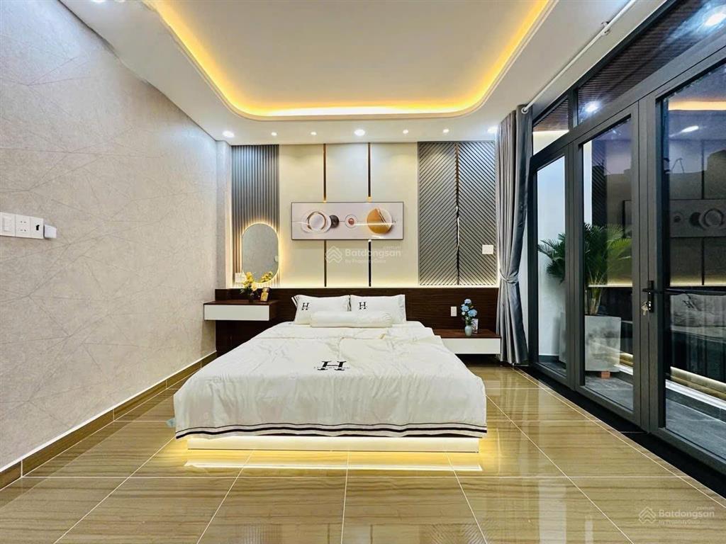 Bán nhà 1/ nguyễn đình chiểu, p5, q5. gần trường kiến thiết, giá 3 tỷ150tr sổ riêng