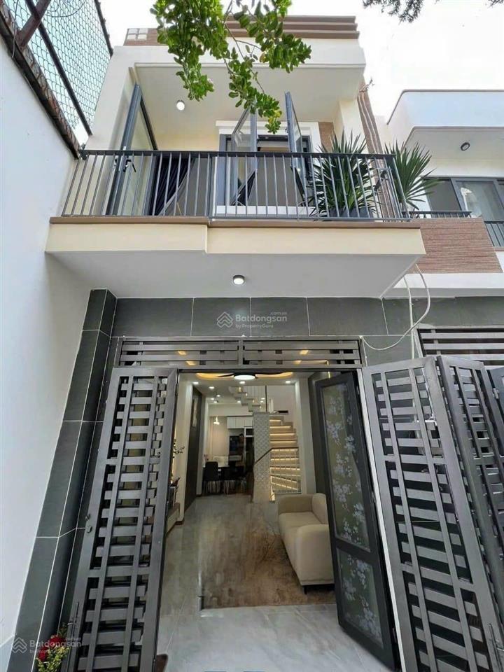 Chính chủ bán gấp nhà 31m2 cao thắng, p12, quận 10. gần vạn hạnh mall, giá 1tỷ550 sổ hồng riêng