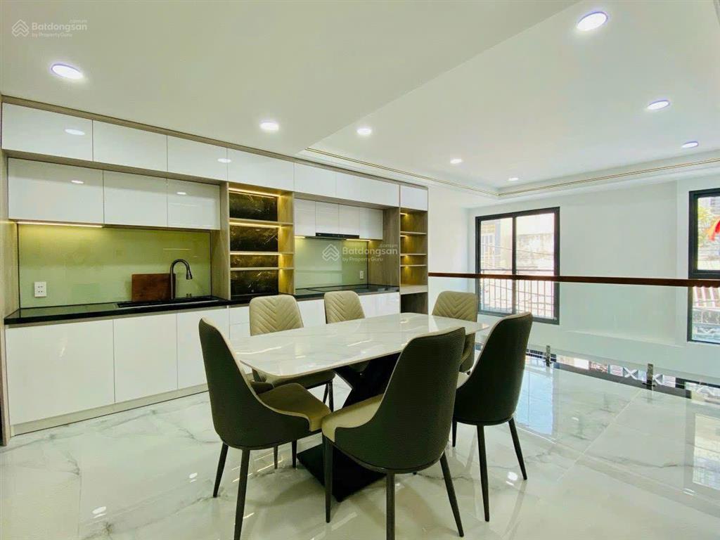 Hạ giá bán nhanh căn nhà 106m2 trần bình trọng, p1, quận 10, hẻm xe hơi 5m, giá 6tỷ900 sổ riêng