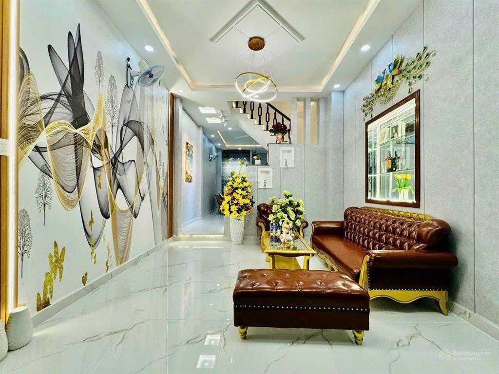 Sang nhượng gấp nhà 48m² phạm văn hai, p5, tân bình. gía 2 tỷ590tr sổ riêng