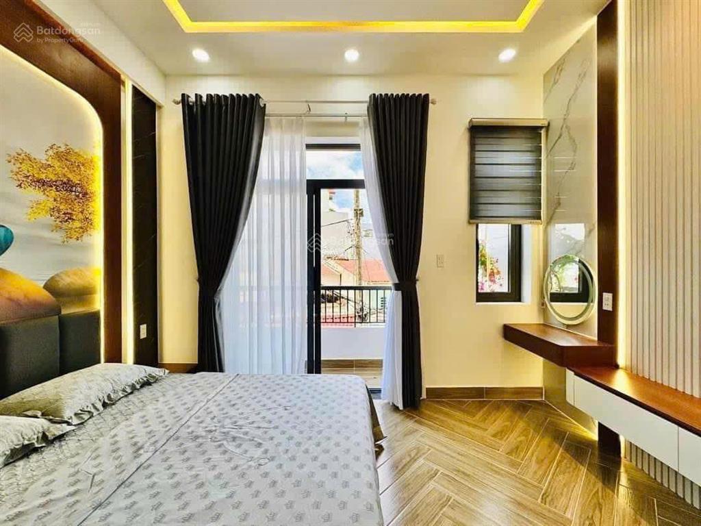 Định cư mỹ bán nhanh căn nhà 68m2 đường số 22, thủ đức. sau lưng giga mall, sổ riêng