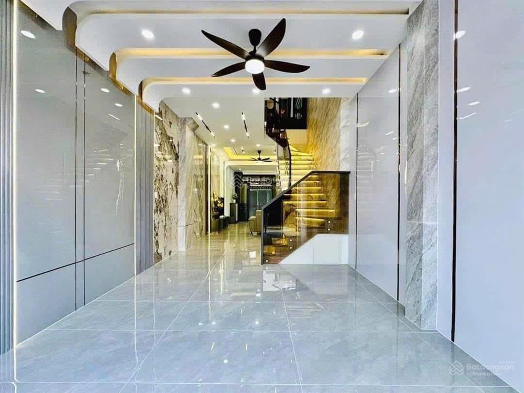 Định cư mỹ bán nhanh căn nhà 68m2 đường số 22, thủ đức. sau lưng giga mall, sổ riêng