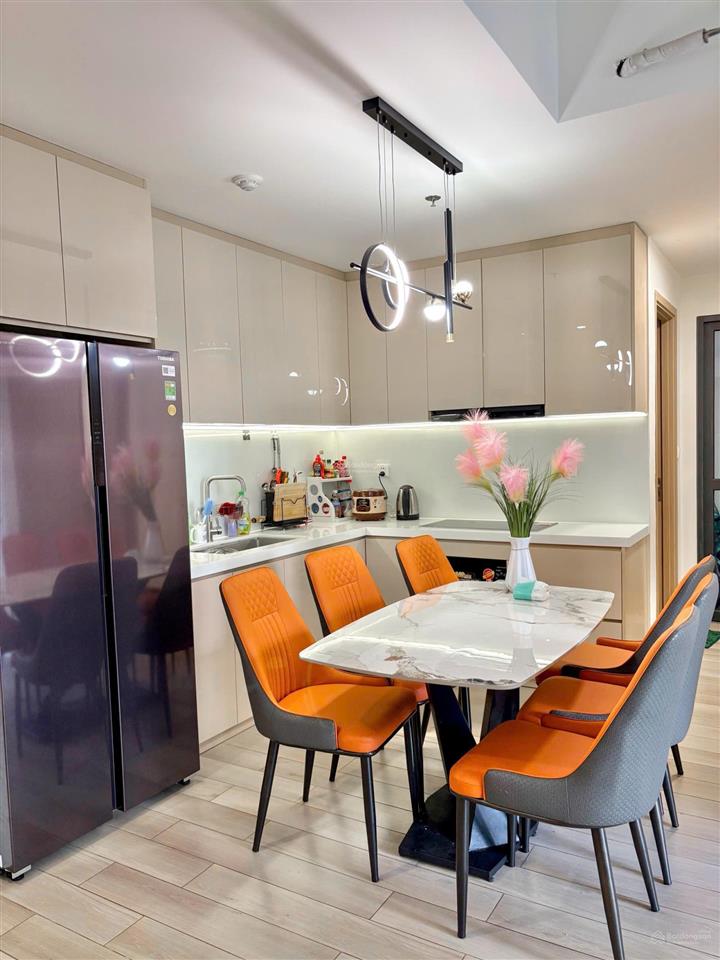 Cần tiền bán gấp căn hộ 2pn2wc, lumiere boulevard view công viên chỉ 4.75 tỷ