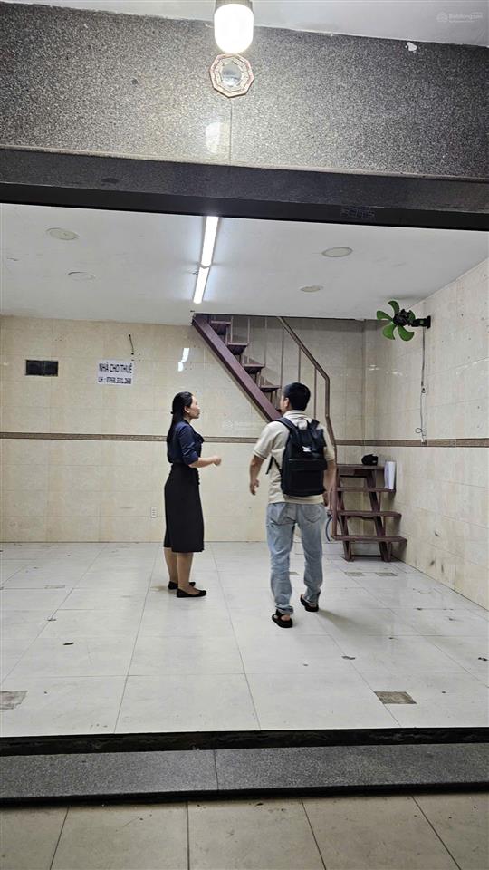 Siêu phẩm mặt tiền chợ vải phú thọ hòa giá chỉ 3,99 tỷ