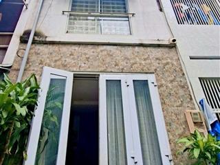 Một siêu phẩm hiếm có giá lại tốt, ngay trung tâm quận 10  tô hiến thành, p13  hẻm xe tải 5m 