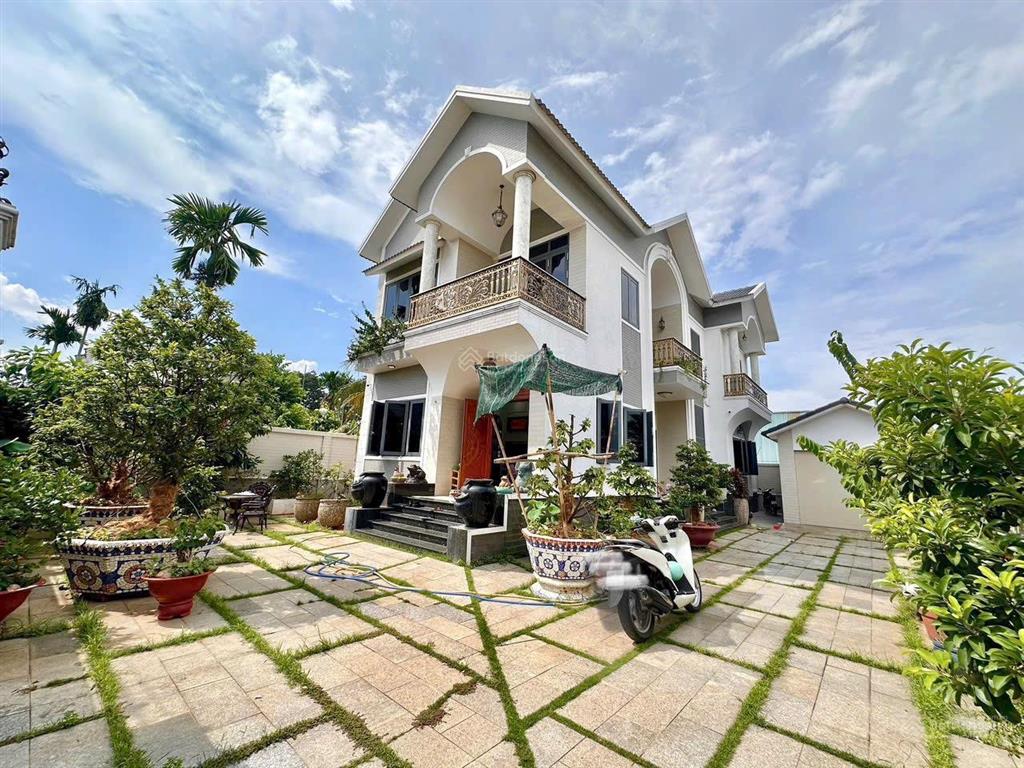 37tr/m2 siêu phẩm biệt thự sân vườn  15x25  375m2  đường ô tô 10m  gần sông sài gòn mát mẻ