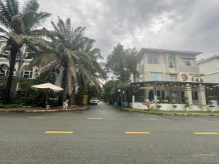 Đơn lập khu mỹ hào  cảnh đồi
dt đất 304.5m2 (17.4x17.5)
dt sàn xd 369m2 0978 118 ***