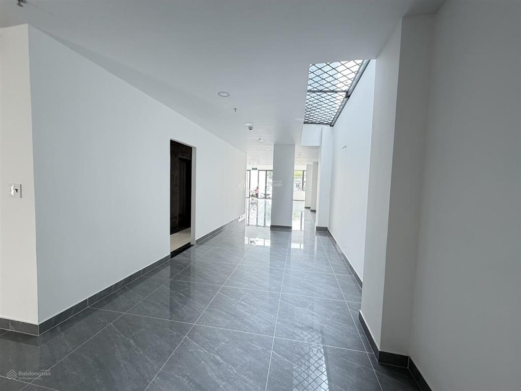Cho thuê tầng trệt chung cư mini 563 nguyễn duy trinh  180m2 mặt tiền nguyễn duy trinh, quận 2
